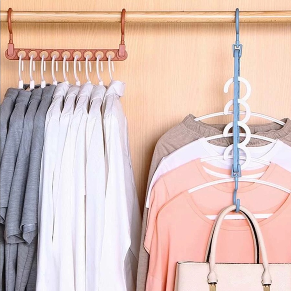 Multifunctional 9 Hole Rotating Magic Hanger - Picture 3 of 3